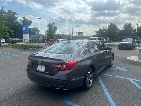 Used 2020 Honda Accord EX image 8