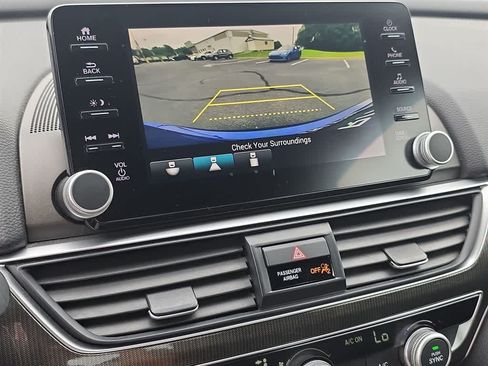 Used 2020 Honda Accord Sport image 20
