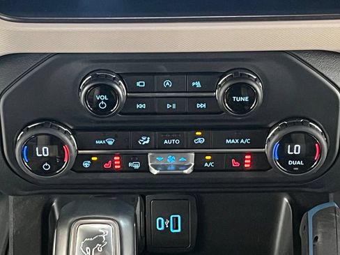 Certified 2023 Ford Bronco Wildtrak AWD/4WD image 24