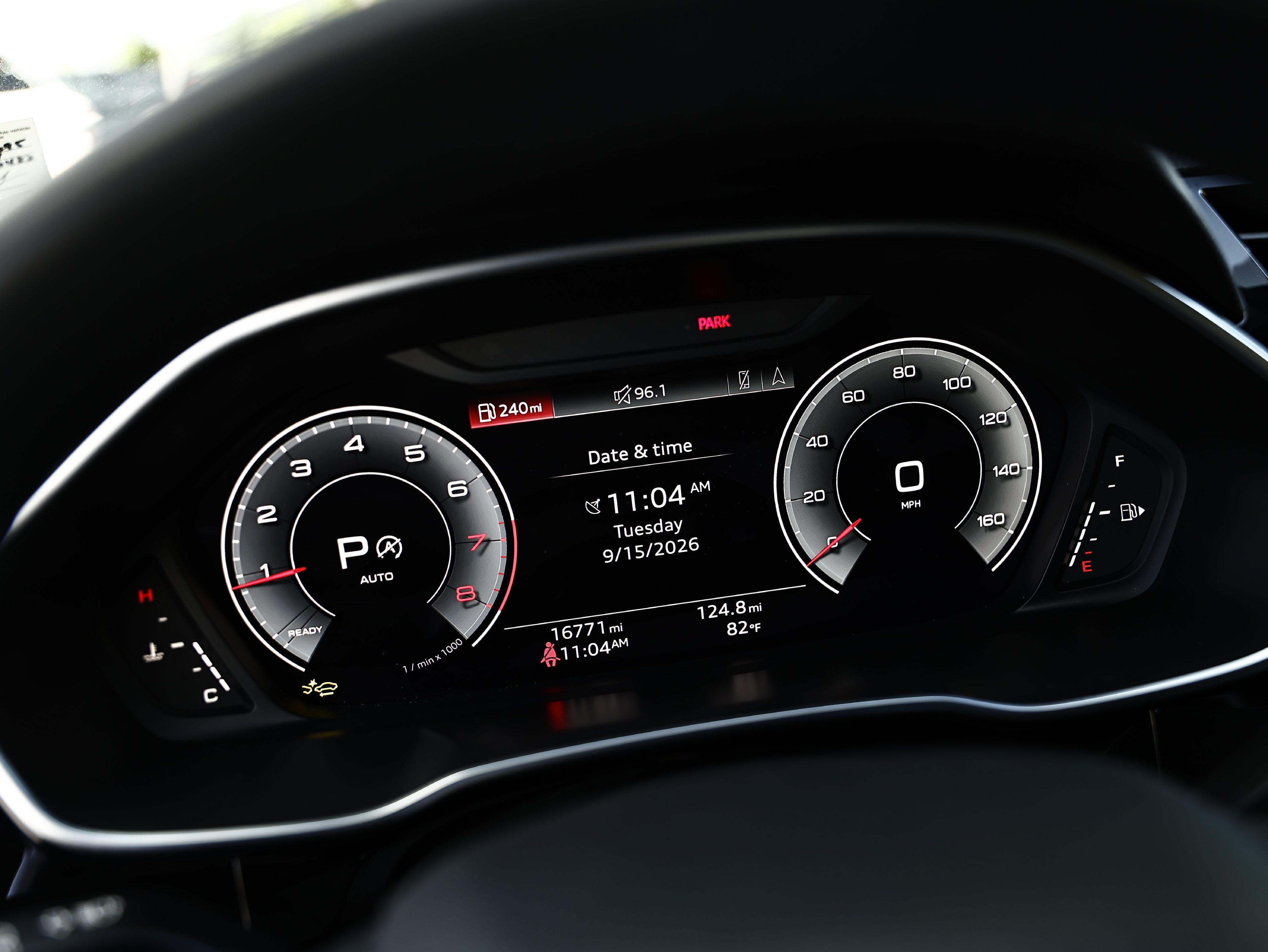 Certified 2024 Audi Q3 2.0T Premium Plus AWD/4WD image 33