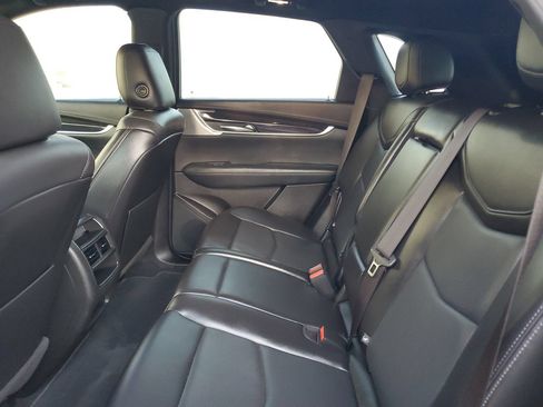 Used 2023 Cadillac XT5 Premium Luxury FWD image 10