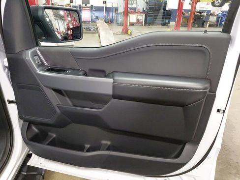 Used 2025 Ford F150 XLT w/ Equipment Group 301A Standard AWD/4WD image 16