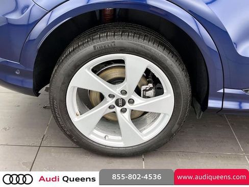 Used 2025 Audi Q5 Premium Plus AWD/4WD image 8