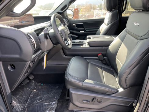 New 2026 Ford Expedition Platinum w/ Stealth Performance Package AWD/4WD image 17