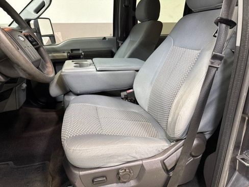 Used 2015 Ford F250 XLT w/ XLT Value Package image 17