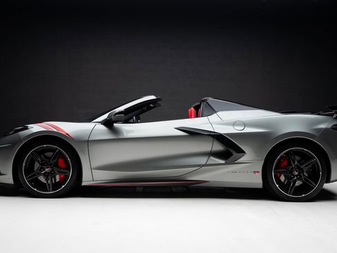 Used 2023 Chevrolet Corvette Stingray Preferred Conv w/ Z51 Performance Package RWD image 20