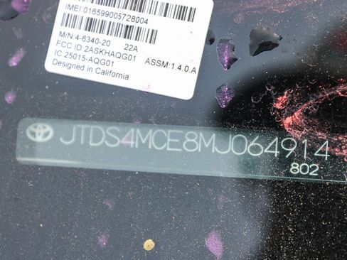 Certified 2021 Toyota Corolla SE w/ Carpet Mat Package (TMS) image 2