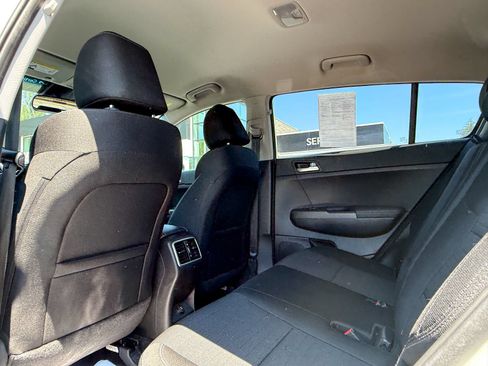 Certified 2021 Kia Sportage LX w/ LX AWD Popular Package image 37