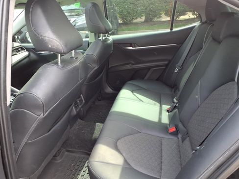 Used 2022 Toyota Camry XSE FWD image 28