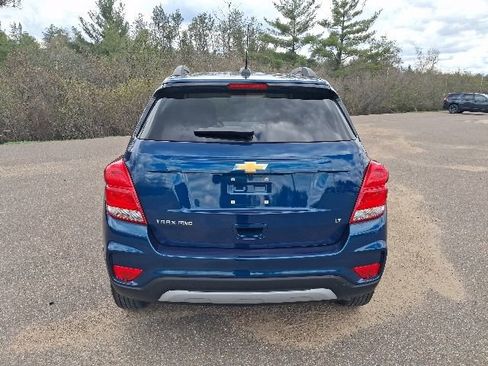 Used 2020 Chevrolet Trax LT AWD/4WD image 7