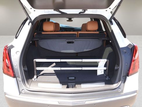 New 2026 Cadillac XT5 Premium Luxury image 16