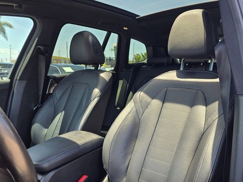 Used 2020 BMW X3 xDrive30i w/ Premium Package AWD/4WD image 18