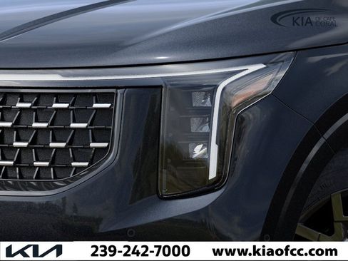 New 2026 Kia Carnival SX w/ SX Dark Edition Package FWD image 10
