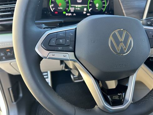 New 2026 Volkswagen Atlas SEL Premium R-Line image 20