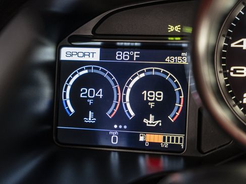 Used 2019 Ferrari Portofino RWD image 34