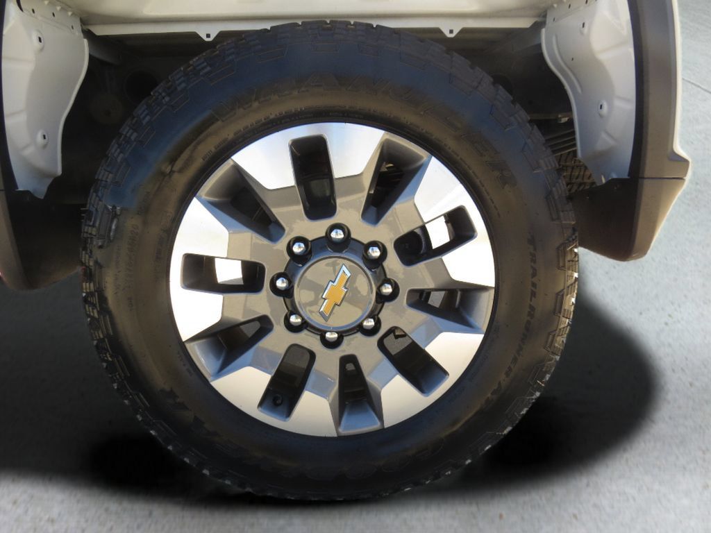 Certified 2025 Chevrolet Silverado 2500 Custom w/ Custom Value Package AWD/4WD image 13