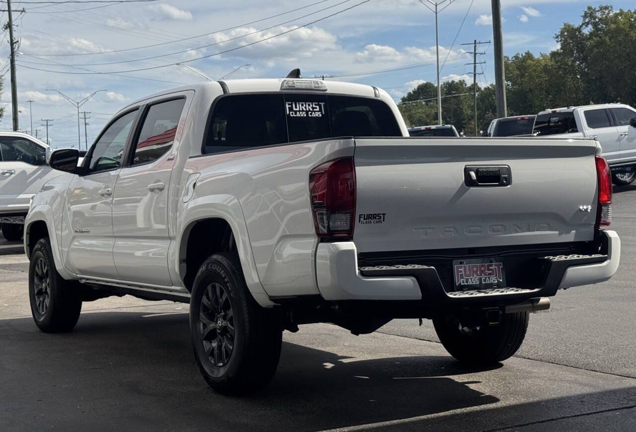 Used 2022 Toyota Tacoma SR5 w/ Technology Package RWD image 5