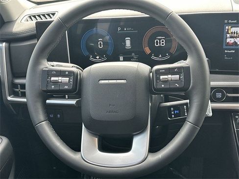 Used 2025 Hyundai Santa Fe SE image 26