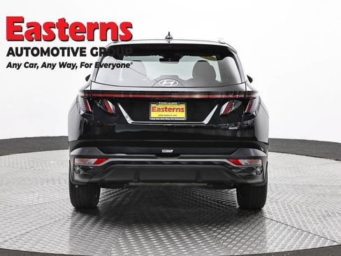 Used 2023 Hyundai Tucson SEL w/ Convenience Package AWD/4WD image 6