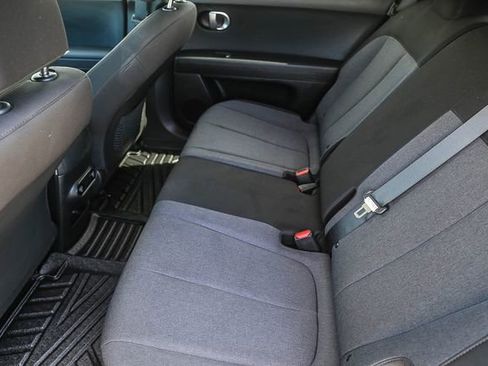 Used 2024 Hyundai Ioniq 5 SEL image 14