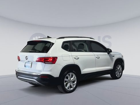Used 2023 Volkswagen Taos S w/ Driver Assistance Package AWD/4WD image 11