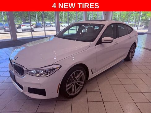 Used 2018 BMW 640i Gran Turismo xDrive AWD/4WD image 3