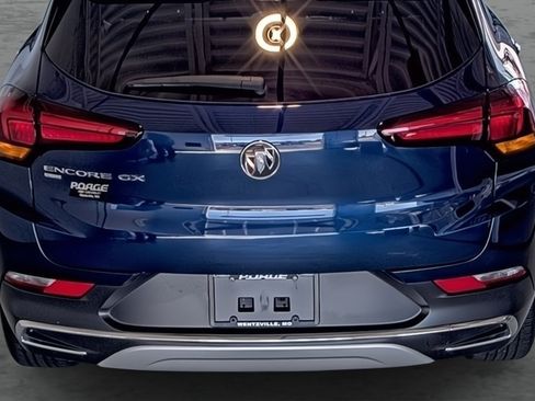 Used 2023 Buick Encore GX Essence w/ Experience Buick Package AWD/4WD image 12