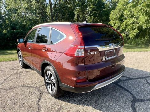 Used 2016 Honda CR-V Touring image 4