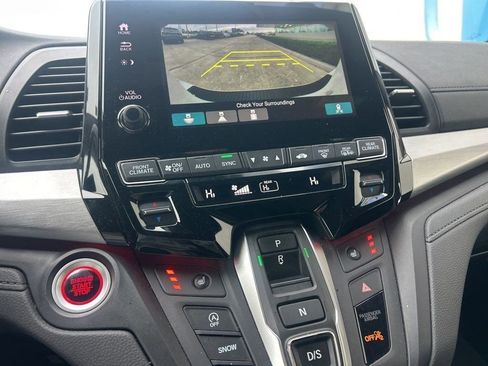 Certified 2024 Honda Odyssey Sport image 12