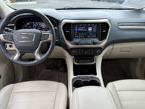 Used 2023 GMC Acadia Denali image 21