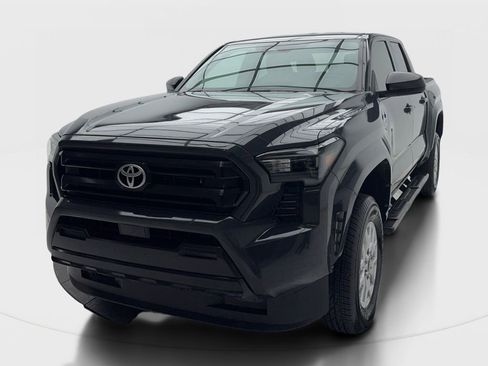 Used 2025 Toyota Tacoma SR RWD image 5