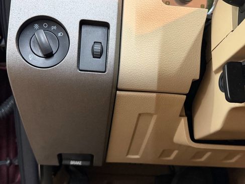 Used 2009 Ford F250 Lariat image 39