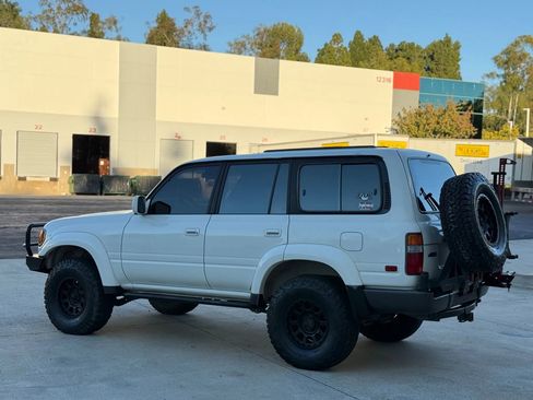 Used 1997 Toyota Land Cruiser image 9