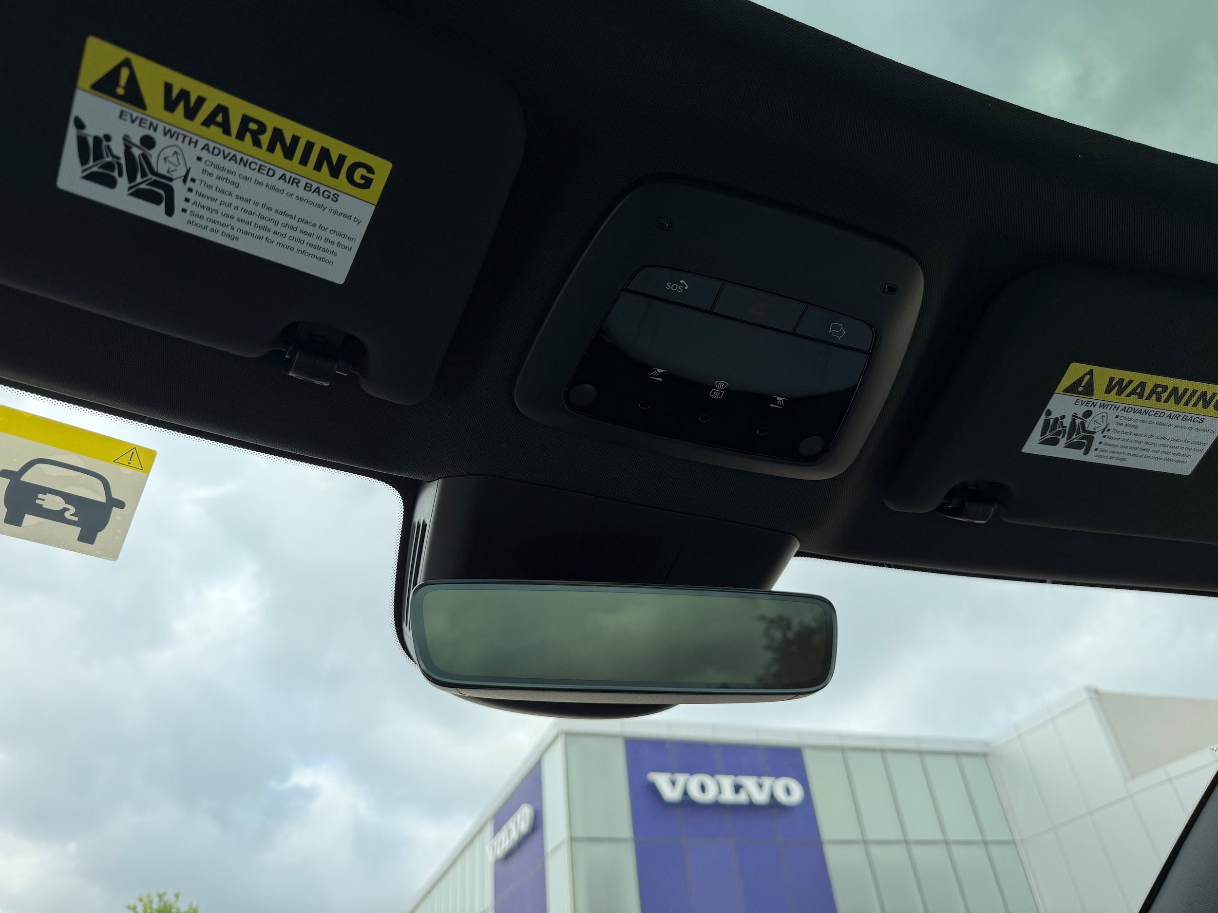 New 2026 Volvo EX30 Ultra w/ Protection Package Premier AWD/4WD image 16