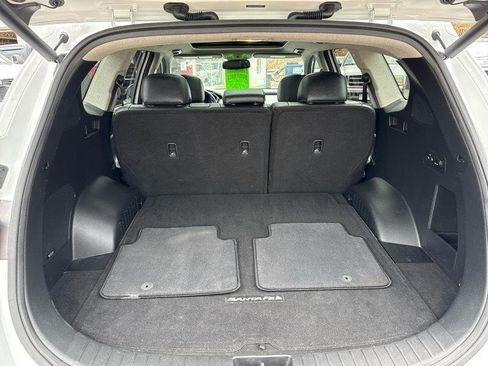 Used 2020 Hyundai Santa Fe Limited image 9