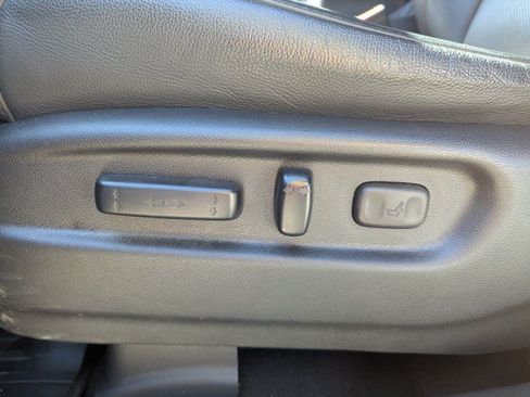 Used 2021 Honda Pilot Black Edition image 12