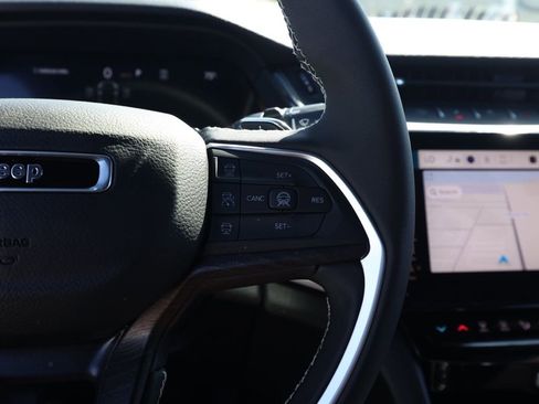 New 2026 Jeep Grand Cherokee L Limited w/ Limited Altitude Package image 27