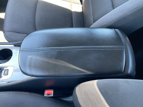 Used 2022 Chevrolet Malibu LT image 26