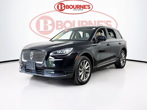 Used 2022 Lincoln Corsair AWD w/ Premium Package image 7