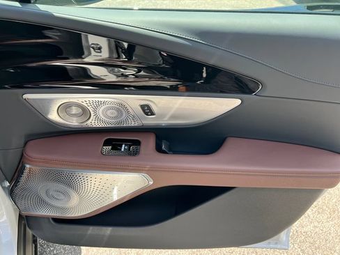 New 2026 Lincoln Nautilus Reserve AWD/4WD image 18