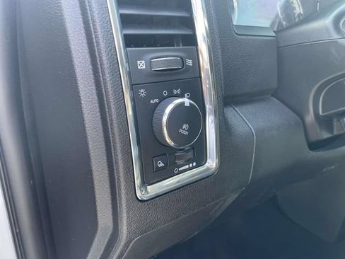 Used 2018 RAM 2500 Laramie w/ Snow Chief Group AWD/4WD image 23