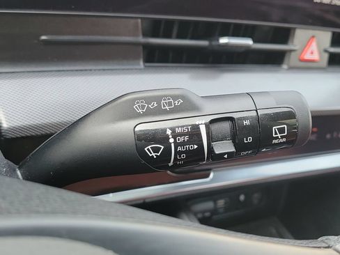 Certified 2023 Kia Sportage SX FWD image 12