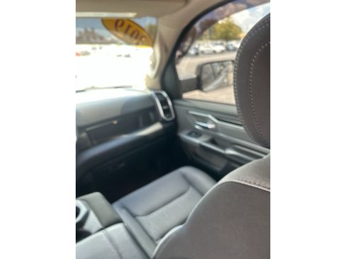 Used 2019 RAM 1500 Big Horn RWD image 9