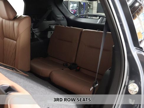 Used 2025 Mitsubishi Outlander SEL AWD/4WD image 12