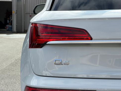 Certified 2024 Audi Q5 2.0T Premium Plus w/ Premium Plus Package image 13
