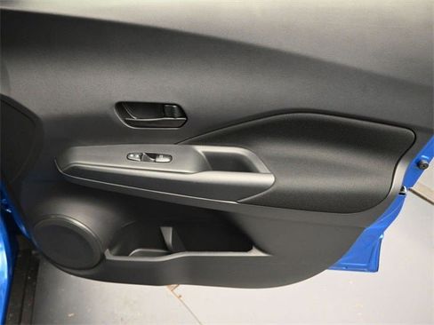 New 2025 Nissan Kicks Play S image 27