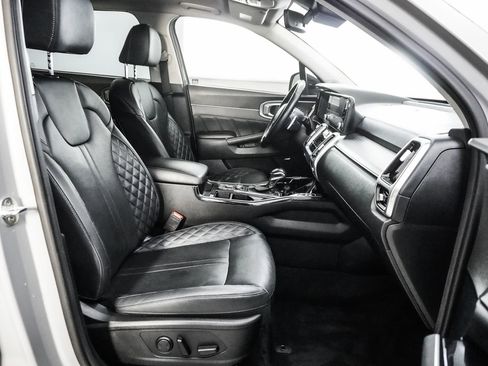 Used 2022 Kia Sorento SX image 17