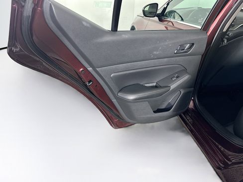 Used 2024 Nissan Altima 2.5 SV image 24