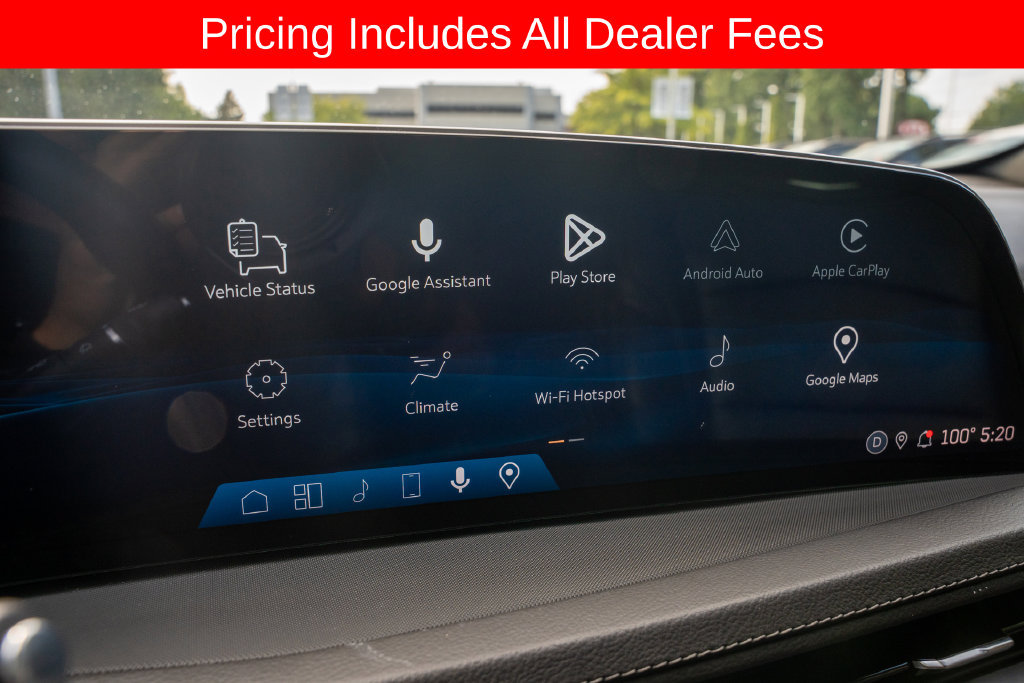 Used 2024 Cadillac XT4 Luxury w/ Cold Weather Package FWD image 14