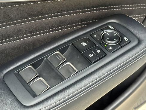 Used 2018 Lexus LS 500 F Sport w/ Performance Package RWD image 20